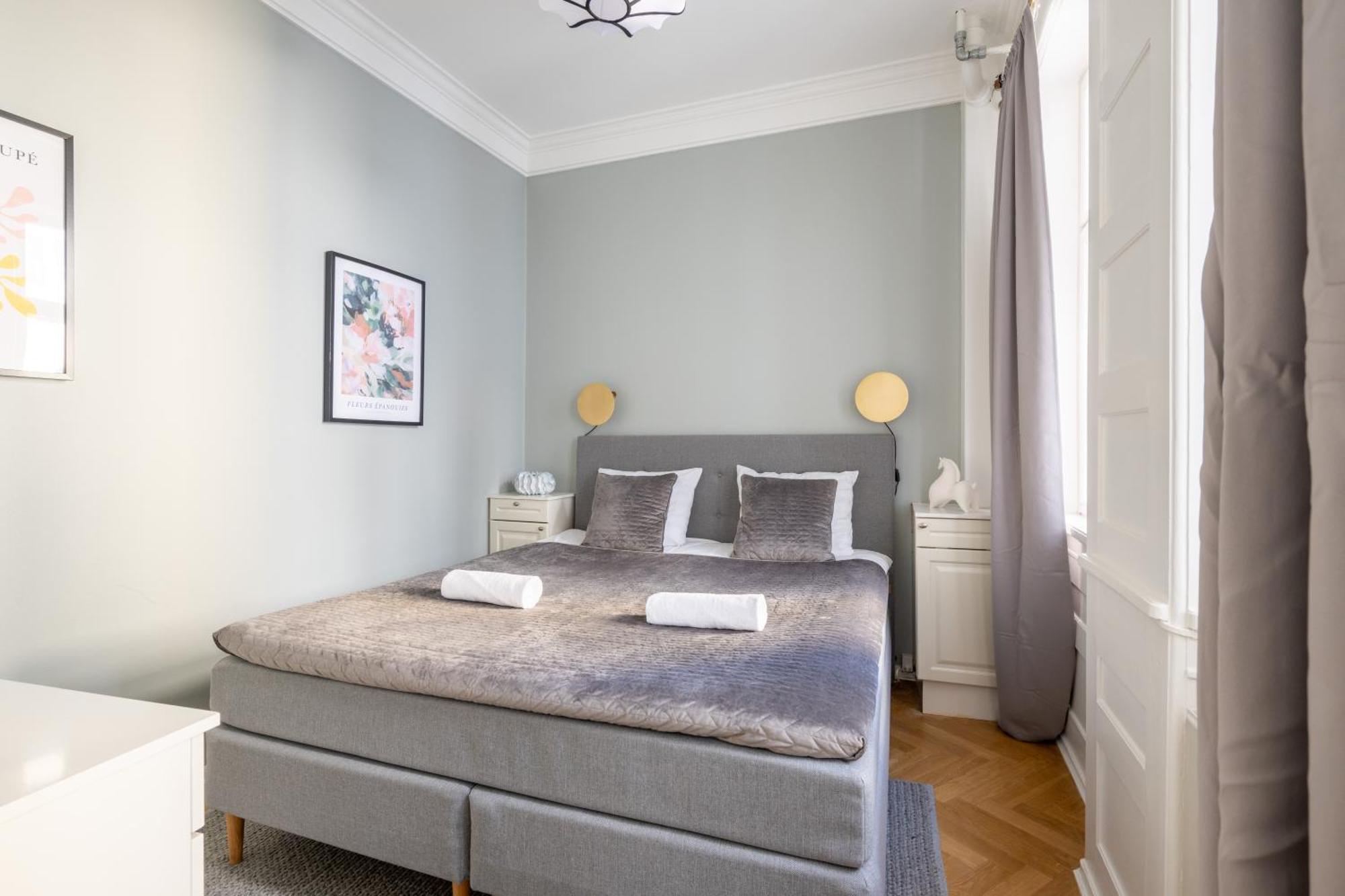 Apartment Large With Canal View In Cph